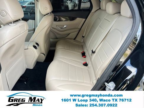 Used 2019 Mercedes-Benz GLC 300 image 18