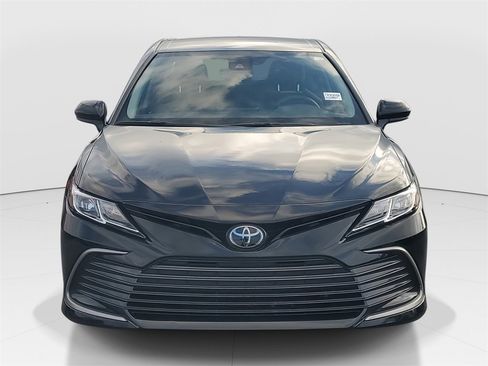 Certified 2023 Toyota Camry LE image 2