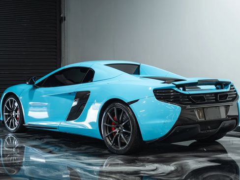 Used 2016 McLaren 650S Spider image 13