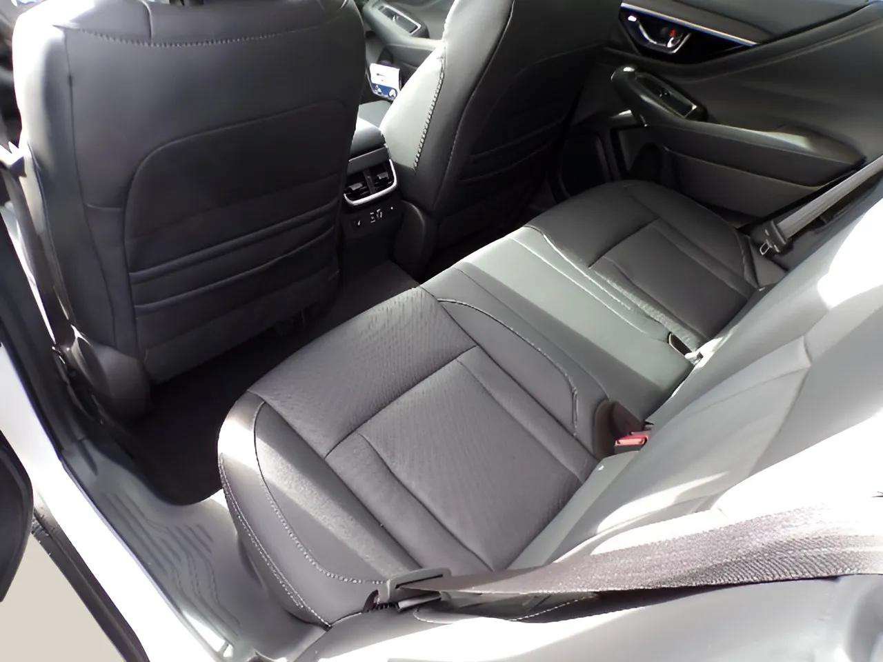 Certified 2024 Subaru Outback Limited AWD/4WD image 12