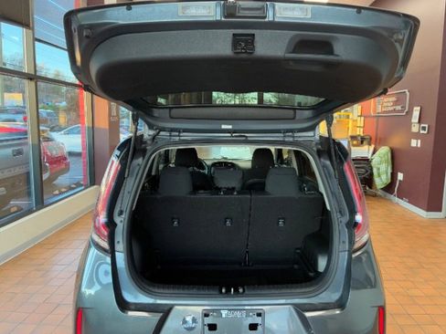 Used 2023 Kia Soul LX w/ Option Group 015 image 11