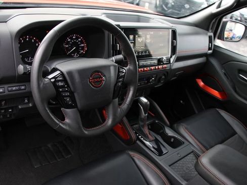 Certified 2025 Nissan Frontier PRO-4X w/ Pro Premium Package AWD/4WD image 4