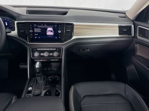 Used 2021 Volkswagen Atlas SEL Premium image 27