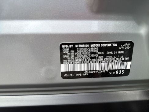 Used 2024 Mitsubishi Outlander SEL image 38