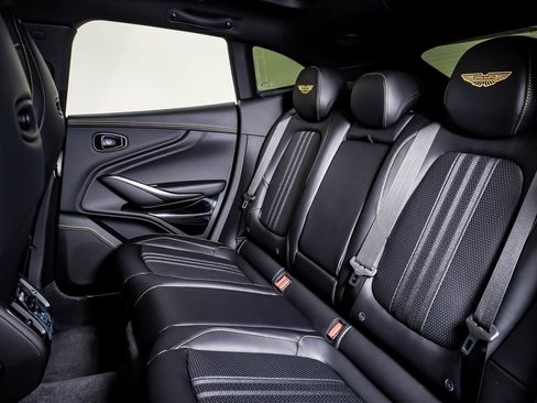 New 2026 Aston Martin DBX 707 image 20