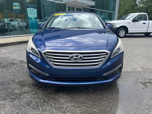 Used 2015 Hyundai Sonata SE w/ Option Group 09 FWD image 8
