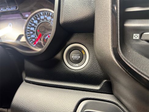 Used 2021 RAM 1500 Big Horn w/ Built-to-serve Edition image 29