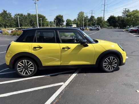New 2026 MINI Cooper S FWD image 5