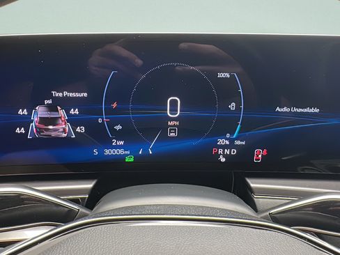 Used 2024 Cadillac Lyriq Tech w/ Driver Assist Package AWD/4WD image 17
