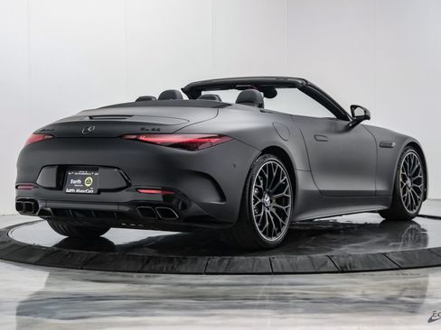 Used 2022 Mercedes-Benz SL 55 AMG 4MATIC image 22