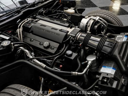 Used 1993 Chevrolet Corvette Coupe image 39