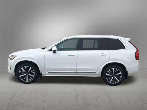 Certified 2025 Volvo XC90 B5 Core w/ Protection Package Premier image 3