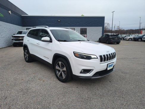 Used 2019 Jeep Cherokee Limited image 7