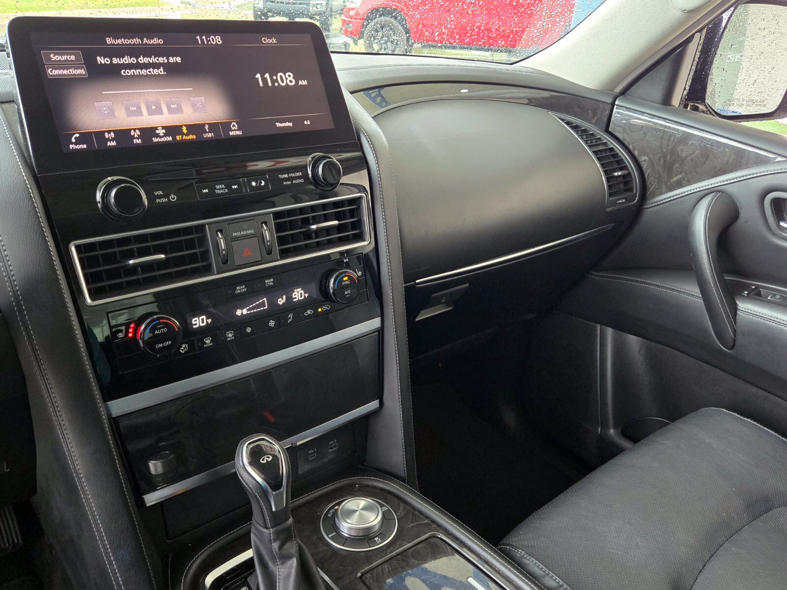 Used 2024 INFINITI QX80 Luxe AWD/4WD image 25