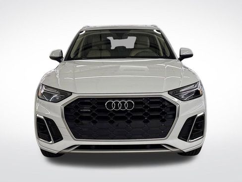 Certified 2023 Audi Q5 2.0T Premium w/ Convenience Package image 8