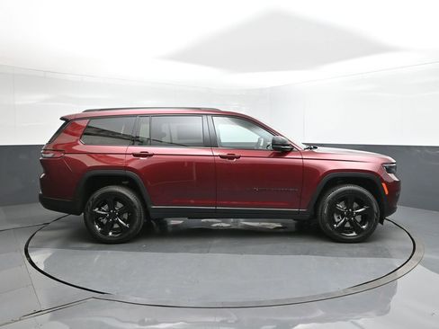 New 2025 Jeep Grand Cherokee L Limited w/ Black Appearance Package image 26