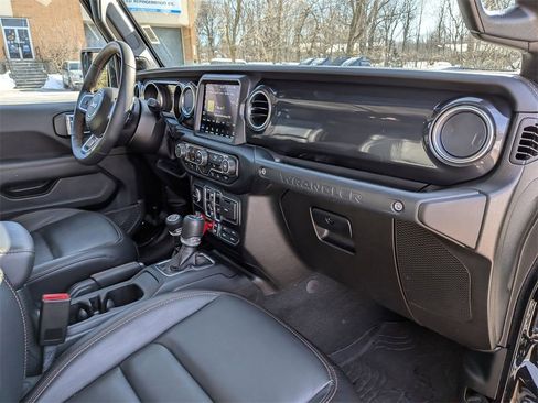 Certified 2023 Jeep Wrangler Rubicon 392 w/ Trailer Tow Package image 25