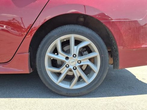 Used 2013 Nissan Sentra SR w/ Driver Pkg FWD image 22