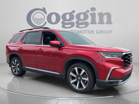 Certified 2025 Honda Pilot Elite image 7