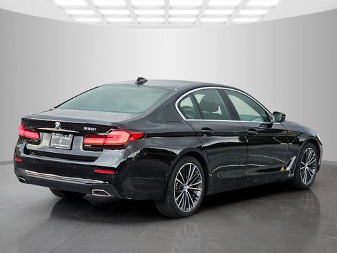 Used 2023 BMW 530i w/ Premium Package RWD image 6