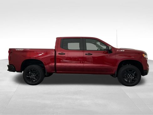Used 2026 Chevrolet Silverado 1500 LT Trail Boss w/ LT Trail Boss Premium Package AWD/4WD image 7