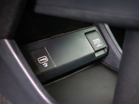 Used 2019 Honda HR-V LX image 22