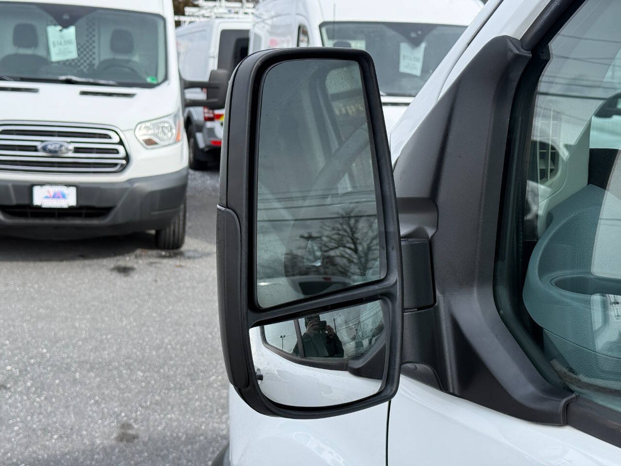 Used 2016 Ford Transit 150 130 Low Roof RWD image 34
