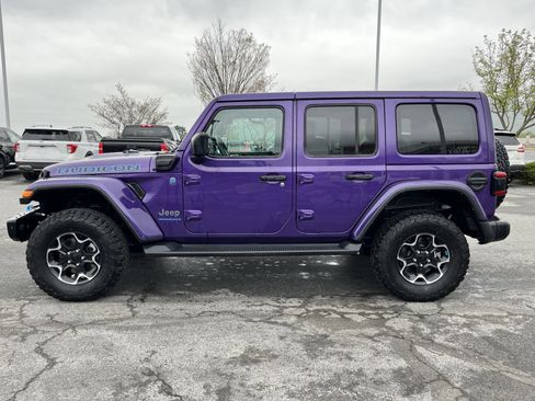 Used 2023 Jeep Wrangler Unlimited Rubicon 4xe w/ Steel Bumper Group AWD/4WD image 7