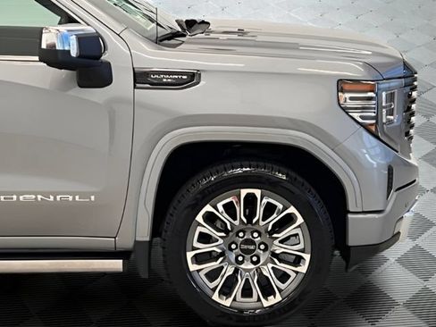 Used 2024 GMC Sierra 1500 Denali Ultimate AWD/4WD image 6