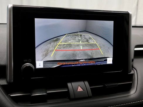 Used 2025 Toyota RAV4 XLE image 2