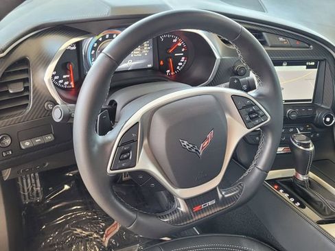 Used 2016 Chevrolet Corvette Z06 w/ 3LZ Preferred Equipment Group image 10