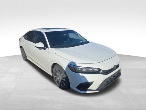 Used 2023 Honda Civic EX image 8