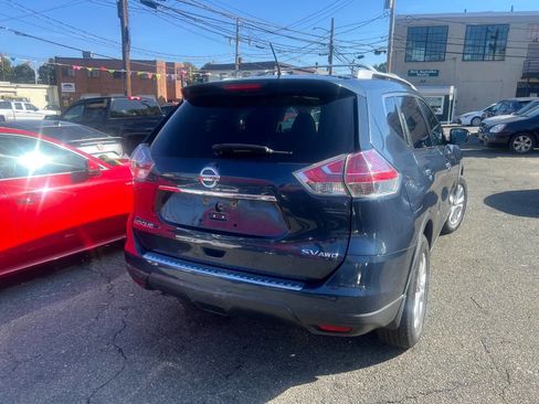 Used 2016 Nissan Rogue SV w/ SV Moonroof Package image 7