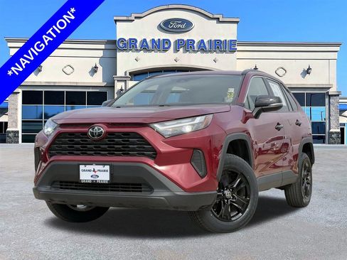 Used 2023 Toyota RAV4 XLE image 1
