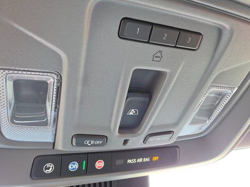 Used 2025 Chevrolet Silverado 2500 LT w/ Trail Boss Package image 46