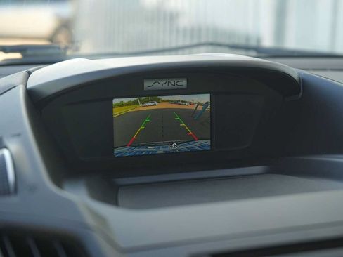 Used 2017 Ford Escape SE FWD image 24