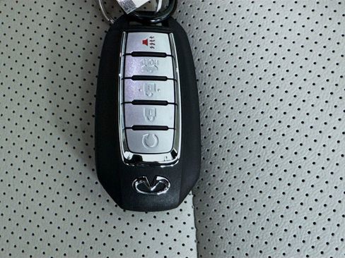 Used 2023 INFINITI Q50 Sensory image 36