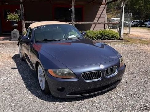 Used 2003 BMW Z4 2.5i RWD image 2