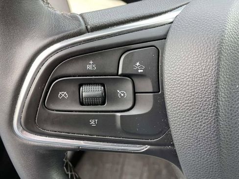 Used 2020 Buick Encore GX Select image 19