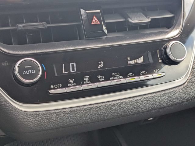Used 2024 Toyota Corolla LE FWD image 29
