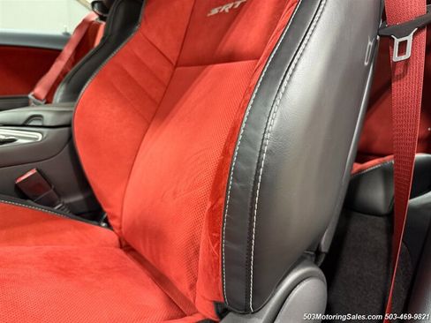 Used 2015 Dodge Challenger SRT Hellcat RWD image 40