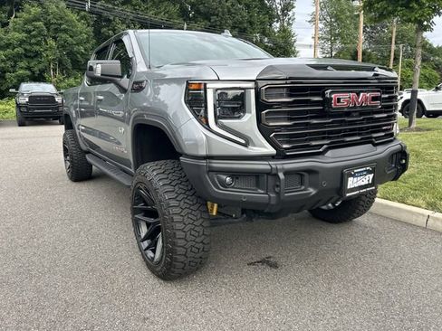 Used 2024 GMC Sierra 1500 AT4X AWD/4WD image 2
