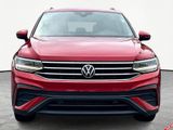 Used 2022 Volkswagen Tiguan SE image 2