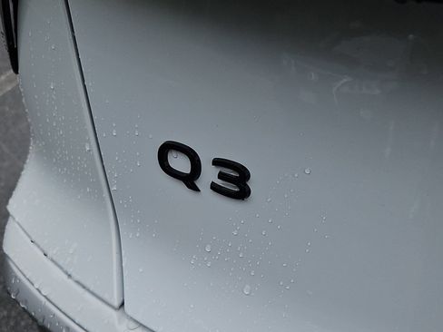 New 2026 Audi Q3 quattro 2.0T AWD/4WD image 6