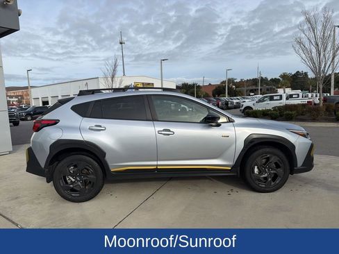 Used 2024 Subaru Crosstrek 2.5i Sport image 2
