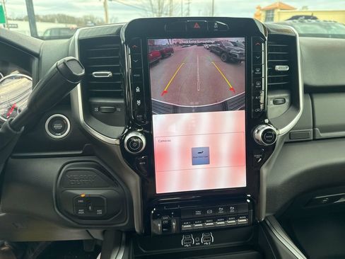 New 2025 RAM 2500 Big Horn AWD/4WD image 14