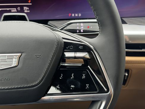 New 2025 Cadillac Escalade IQ Sport 2 w/ LPO, ONYX Package image 18