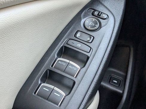 Used 2018 Honda Accord EX-L image 29