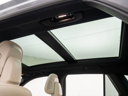 New 2026 Mercedes-Benz GLC 300 4MATIC image 17