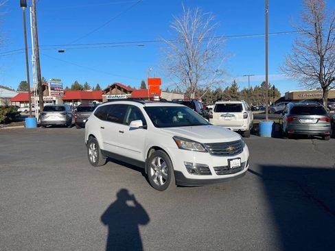 Used 2017 Chevrolet Traverse Premier w/ LPO, 'HIT The Road' Package image 9